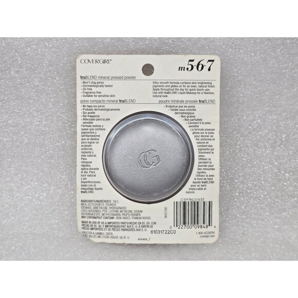Covergirl TruBlend Mineral Pressed Powder M567 Translucent Medium Makeup Compact - Picture 2 of 2